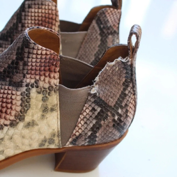 Dolce Vita  ankle boots - Picture 6 of 11